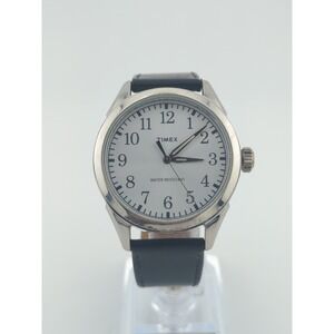 Timex Quartz Watch Men's Silver Tone w/ Leather Strap - New Battery 40mm